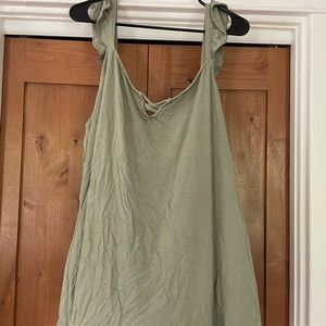 Size 4 torrid super soft tank top